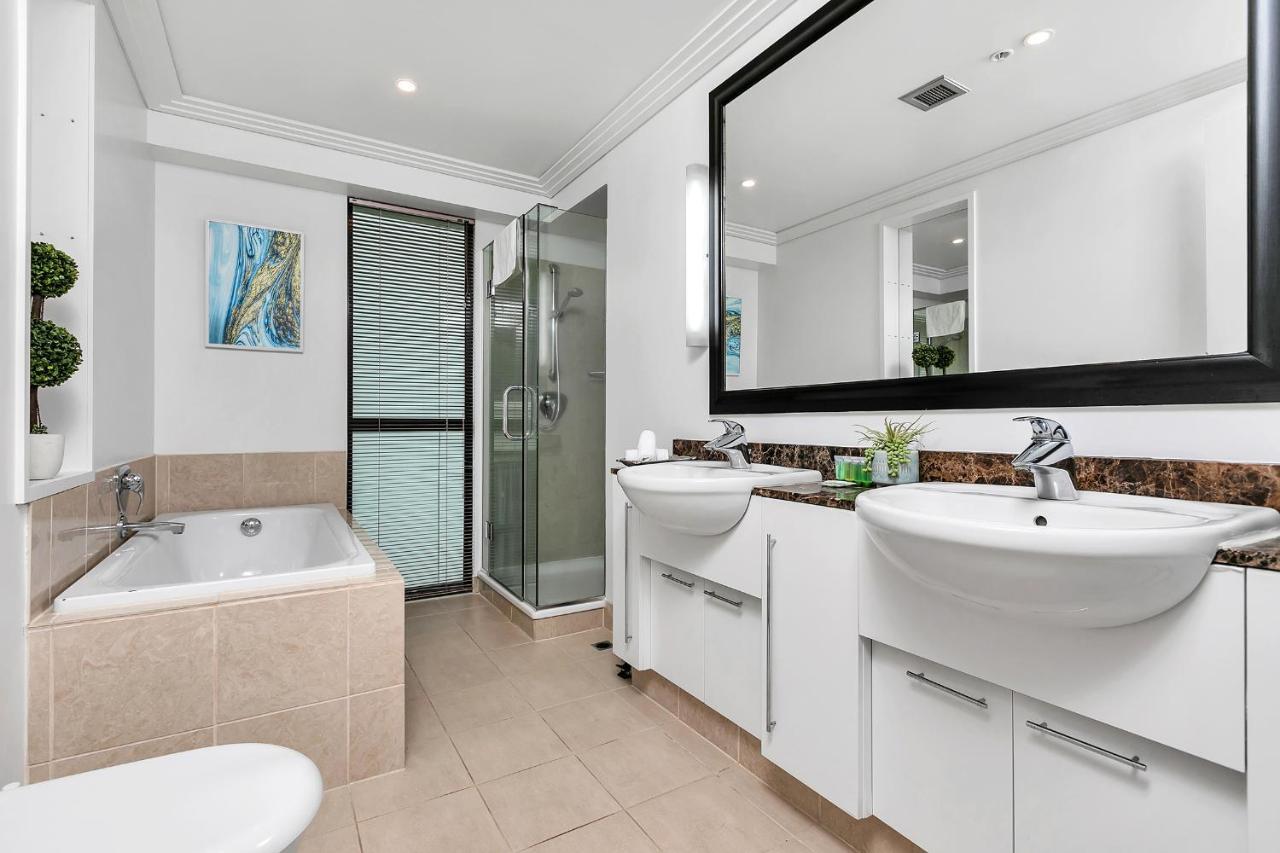 Glamorous Getaway - Heart Of The Viaduct 'Quays' Auckland Exterior photo
